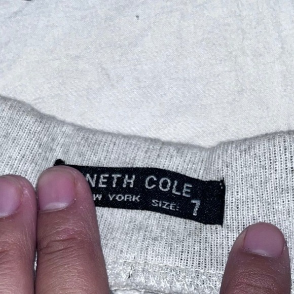 Kenneth Cole Kids Light Gray Fleece Athletic Shorts Size 7 - Picture 2 of 3